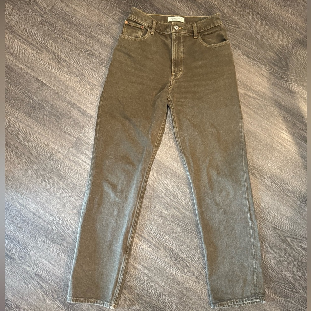 Abercrombie & Fitch Brown Denim 90’s Straight Ultra High-Rise Jeans